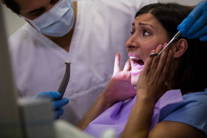 Emergency dentist in Scarborough